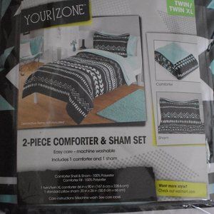 NWT Twin/Twin XL Comforter and Sham